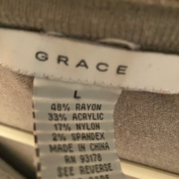 Gray Cardigan with Ruffle - Picture 4 of 4